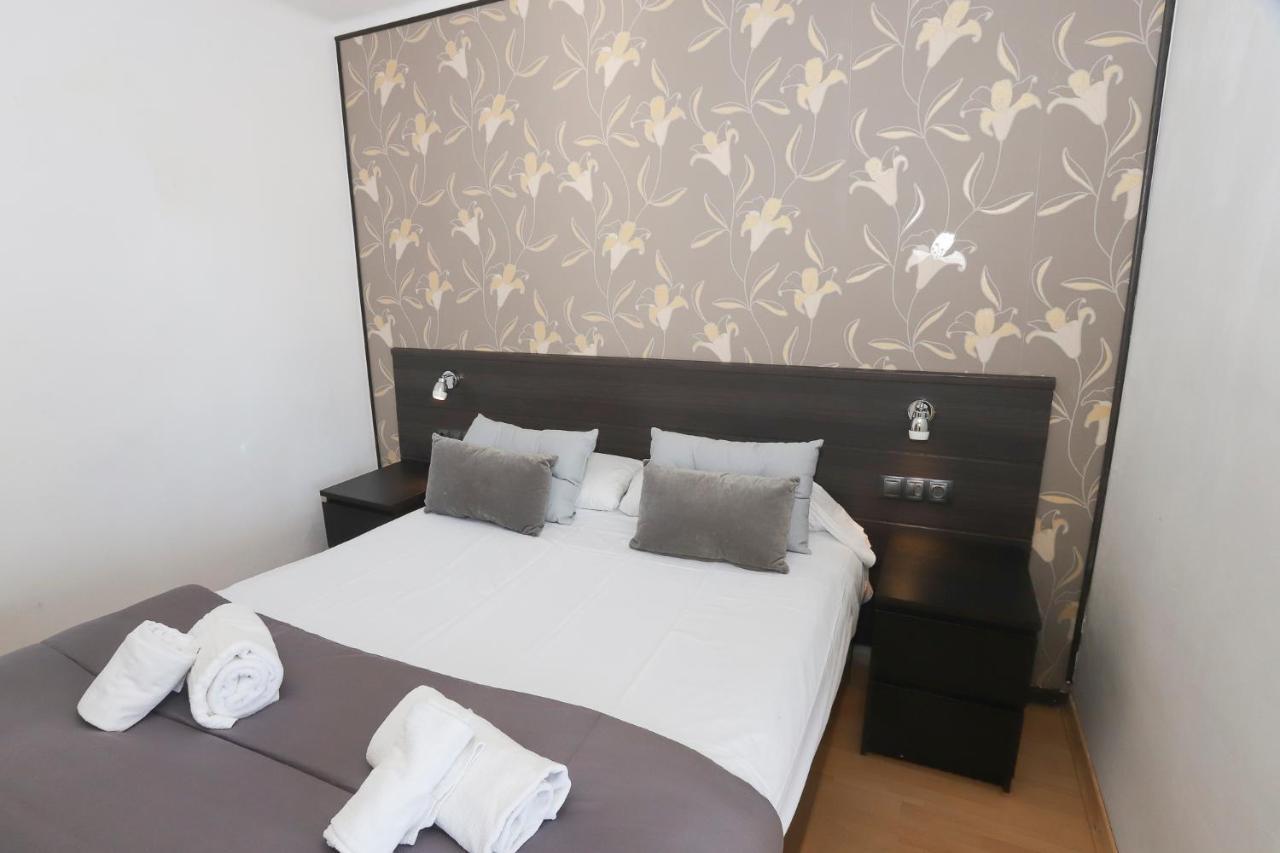 Differentflats Santa Rosa Apartment ซาลอว์ ภายนอก รูปภาพ
